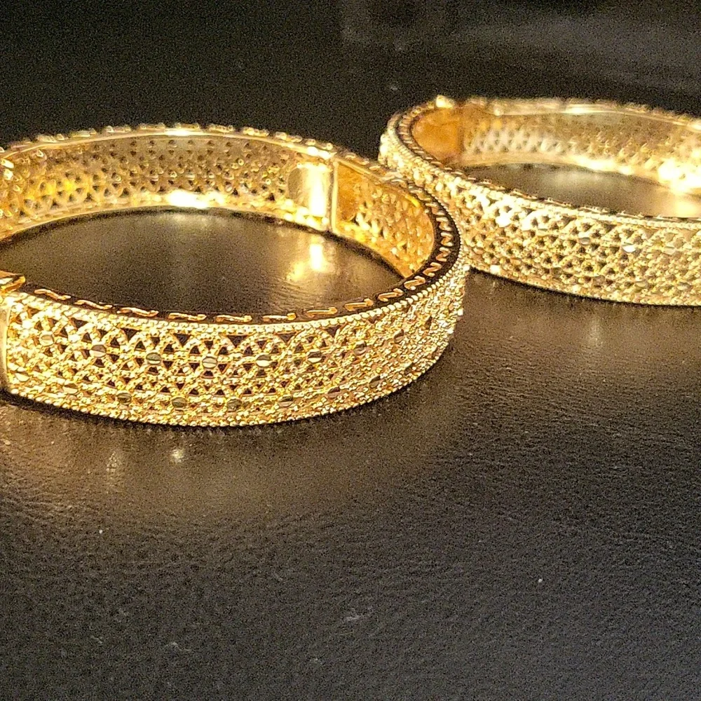 Bangles - Picture 2 of 8